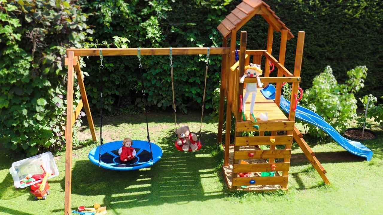 - A Auszeit Apartment Neumarkt in Steiermark